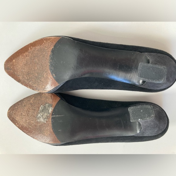 Stuart Weitzman Black and Gray Suede Heels with Gold Embroidered Chain - Picture 9 of 9